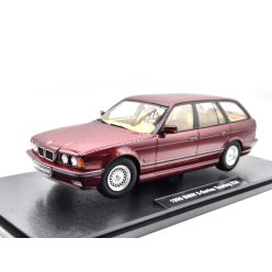 BMW E34 Touring (1996) - bordová -  Triple9 - 1:18