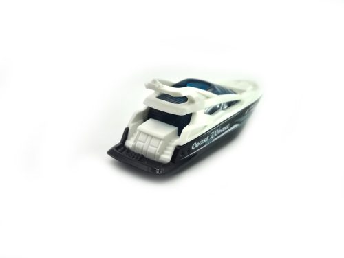 Coast 2 Coast motocykelový čln - 89/125 - blistrové balenie -  Matchbox - 1:64