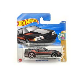   Hot Wheels '92 Ford Mustang - HW: '70s vs. '90s 7/10 - 127/250 -  Hot Wheels - 1:64