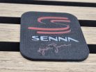 Toleman Hart TG184 F1 #19 (1984) - Ayrton Senna - s dekoračnou tabuľkou - dekoratívny predmet -  Edicola - 1:24