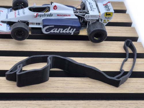 Toleman Hart TG184 F1 #19 (1984) - Ayrton Senna - s dekoračnou tabuľkou - dekoratívny predmet -  Edicola - 1:24