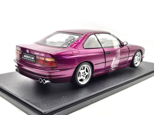 BMW E31 850 CSi (1992) - fialové -  Solido - 1:18