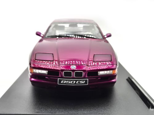 BMW E31 850 CSi (1992) - fialové -  Solido - 1:18