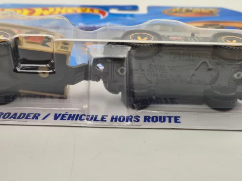 Hot Wheels Track Fleet - Porsche 911 Off-Roader - čierna - Hot Wheels - 1:64 model auta - s poškodeným obalom 