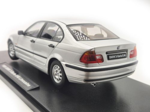 BMW E46 sedan (1999) - striebro -  KK-Scale - 1:18