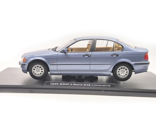 BMW E46 sedan (1999) - modrý - KK-Scale - 1:18