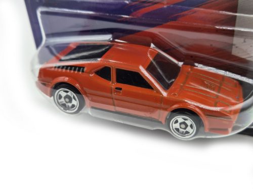 BMW M1 - 1/5 -  s dlhou kartou -  Hot Wheels - 1:64