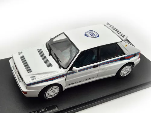 Lancia Delta HF Integrale Evo 1 Martini 6 1992 - SOLIDO 1:18 Lancia Delta HF Integrale Evo 1 Martini 6 1992 - SOLIDO 1:18