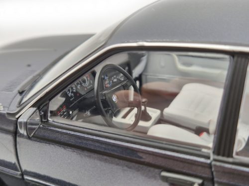 BMW E24 635 CSi coupé (1984) – Solido – 1:18 model