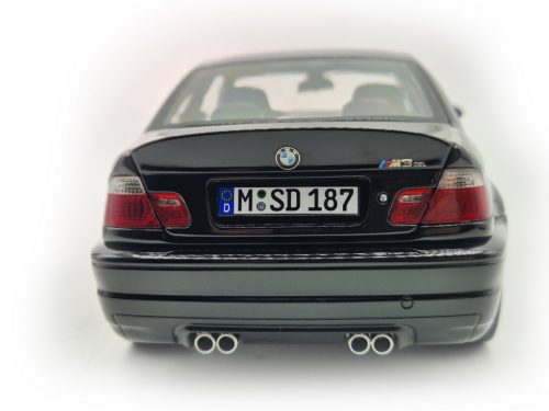 BMW E46 M3 CSL coupe (2003) - čierny - Norev - 1:18
