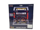 Red Bull Pit-Stop dioráma - RB20 F1 #11 (2023) - Sergio Pérez - s mechanikmi - Bburago - 1:43
