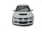 Mitsubishi Lancer Evolution VIII - biela - Welly - 1:34