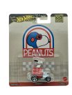 Hot Wheels Premium - Pop Culture - Peanuts - Snoopy - Hot Wheels - 1:64