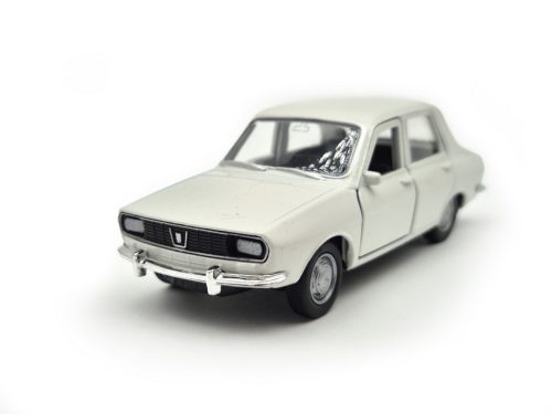 Dacia 1300 - biela - Welly - 1:34 model autíčka