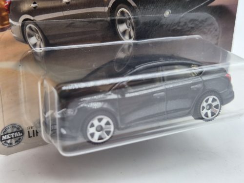 Nissan Sentra (2016) – 91/125 – Matchbox – 1:64