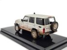 Toyota Land Cruiser 76 Off Road LHD (2017) – Paragon Models – 1:64 1/64 model auta