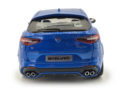Alfa Romeo Stelvio Q4 Quadrifoglio V6 Biturbo (2017) - Bburago - 1:24 