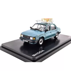   Skoda 120L (1984) - so strešným nosičom a sánkami - tyrkysová - Abrex - model auta 1:43