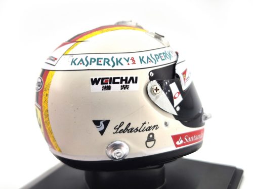 Prilba - Sebastian Vettel (2015) - Edicola - 1:5 1/5 prilba