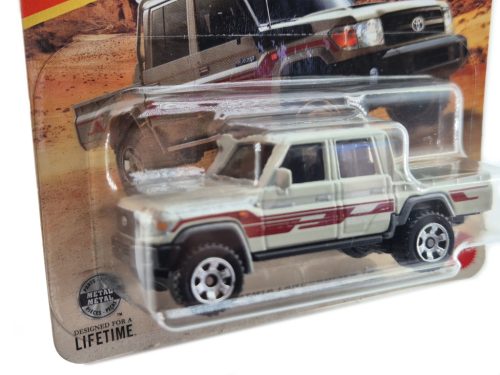 Toyota Land Cruiser 78 (2017) - 40/125 - Matchbox - 1:64 model auta
