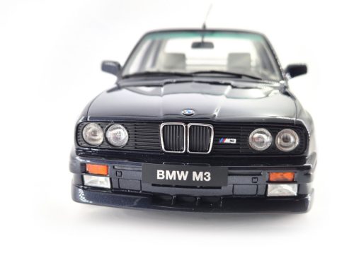 BMW E30 M3 (1988) - Macau Blue - Otto - 1:18 model auta