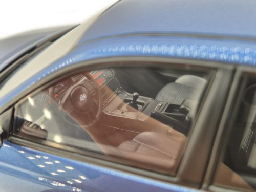 BMW E46 318ti Compact (2002) - Otto - 1:18 model auta