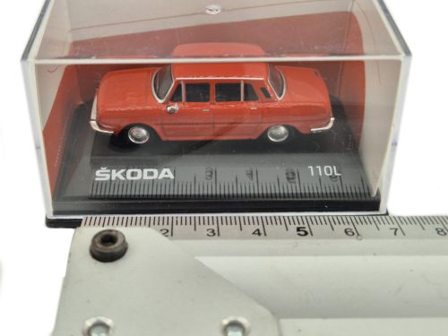 Škoda 110L (1973) - červená - Abrex - 1:72 model auta