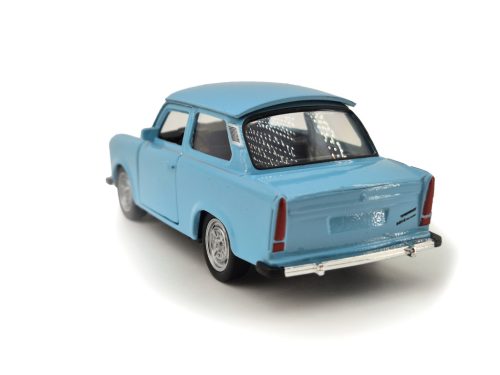 Trabant 601 - modrý - Welly - 1:34 model auta 