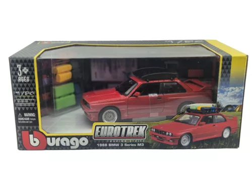 BMW E30 M3 so strešným nosičom a batožinou - Bburago - 1:24
