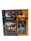 McLaren Pit Stop - dioráma boxu - MCL39 F1 #81 (2025) - Oscar Piastri - so mechanikmi - Bburago - 1:43