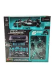 Mercedes Pit Stop - boxová ulička dioráma - W16 F1 #63 (2025) - George Russell - Bburago - 1:43