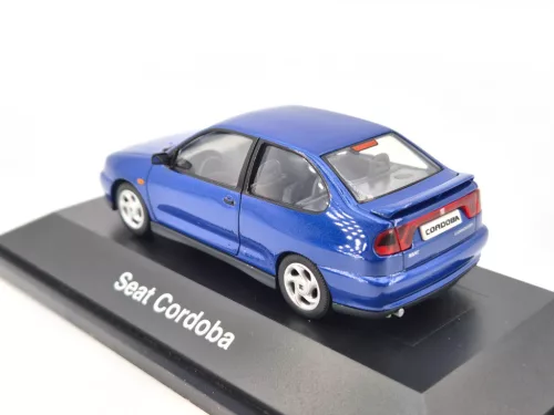 Seat Cordoba (1993) - modrý - Edicola - 1:43