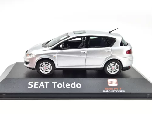 Seat Toledo (2004) - strieborný - Edicola - 1:43