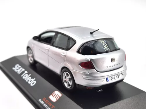 Seat Toledo (2004) - strieborný - Edicola - 1:43